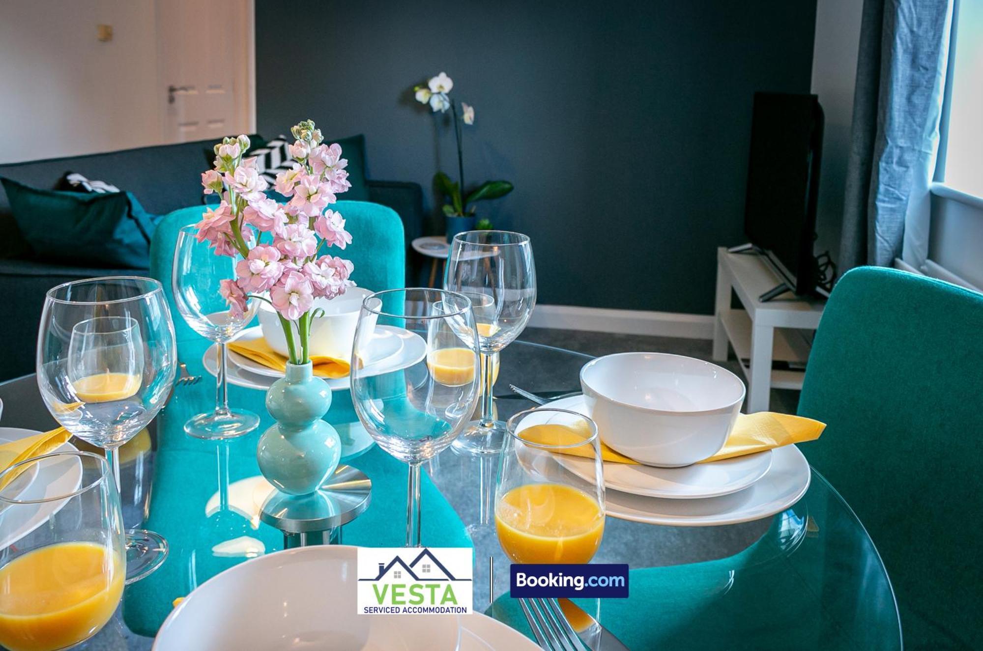 Three Bedroom Apartment By Vesta Serviced Accommodation & Short Lets Hatfield With Free Parking Hatfield (Hertfordshire) Exterior foto