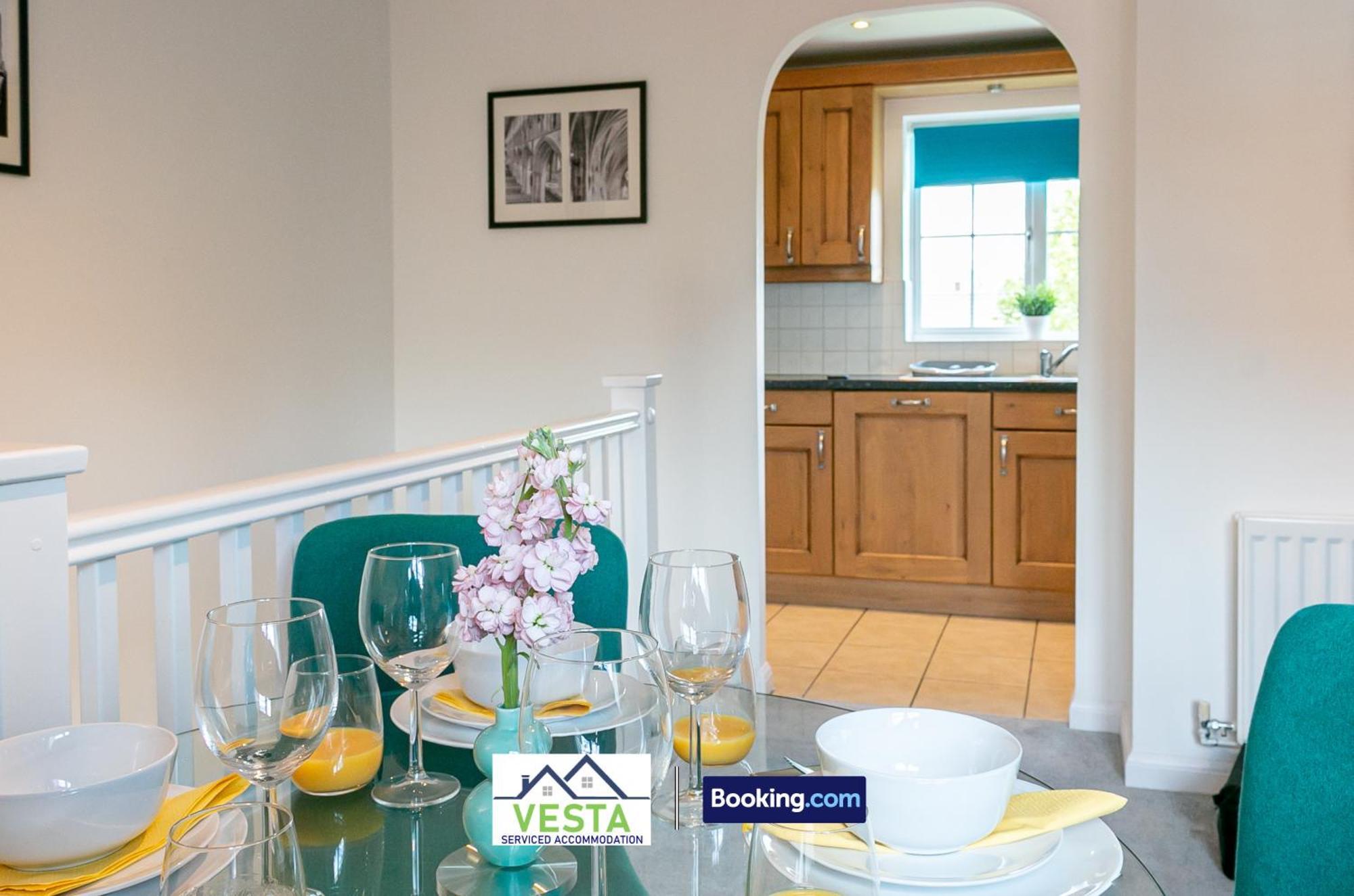 Three Bedroom Apartment By Vesta Serviced Accommodation & Short Lets Hatfield With Free Parking Hatfield (Hertfordshire) Exterior foto