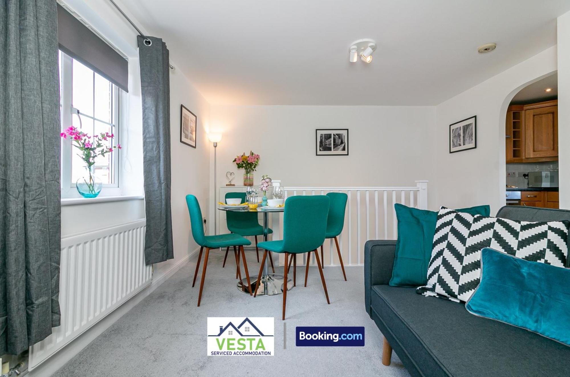 Three Bedroom Apartment By Vesta Serviced Accommodation & Short Lets Hatfield With Free Parking Hatfield (Hertfordshire) Exterior foto