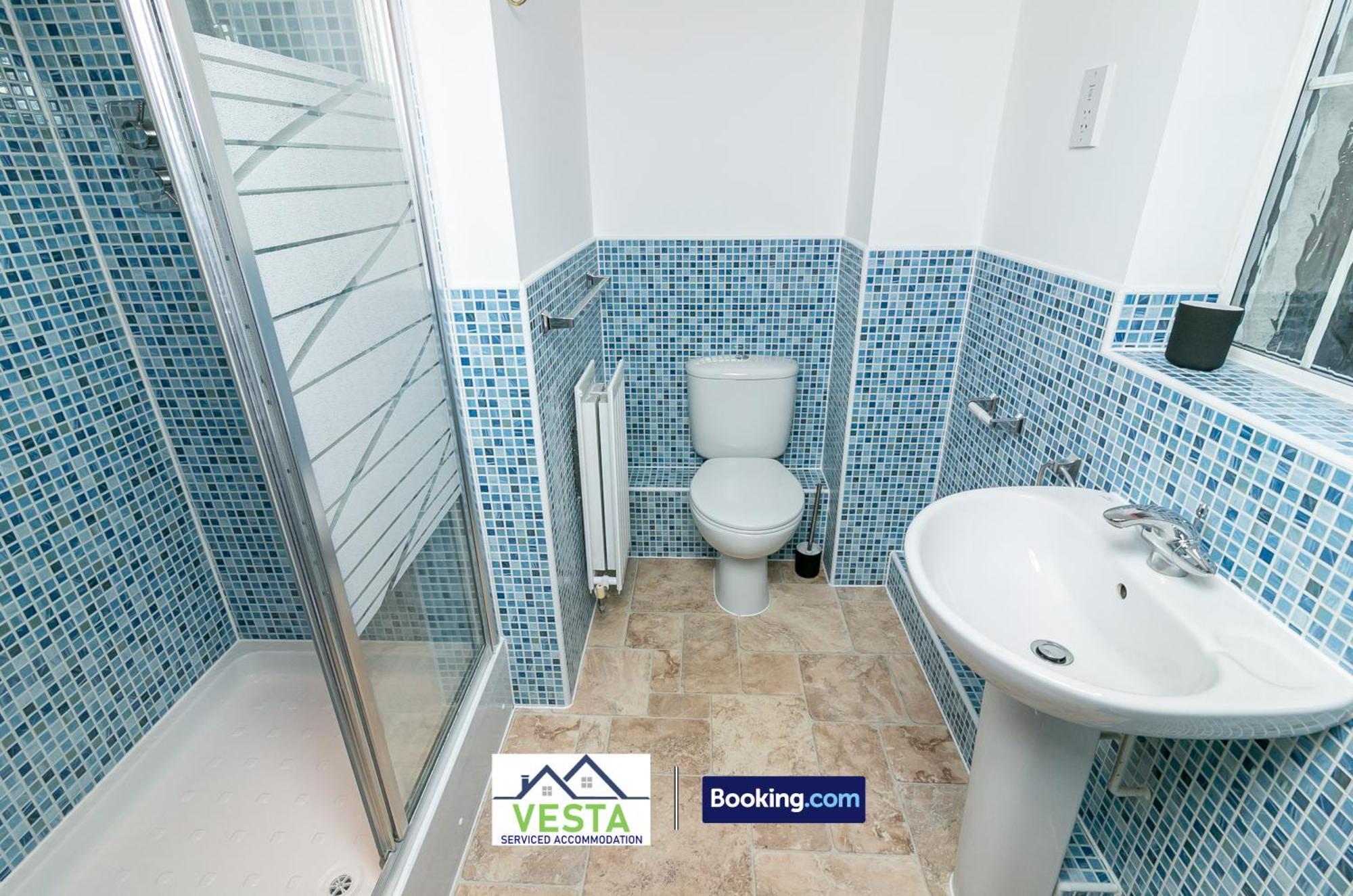 Three Bedroom Apartment By Vesta Serviced Accommodation & Short Lets Hatfield With Free Parking Hatfield (Hertfordshire) Exterior foto